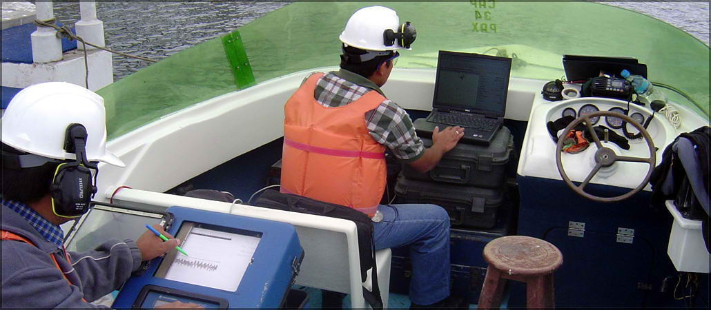 Levantamiento Batimétrico en Mar